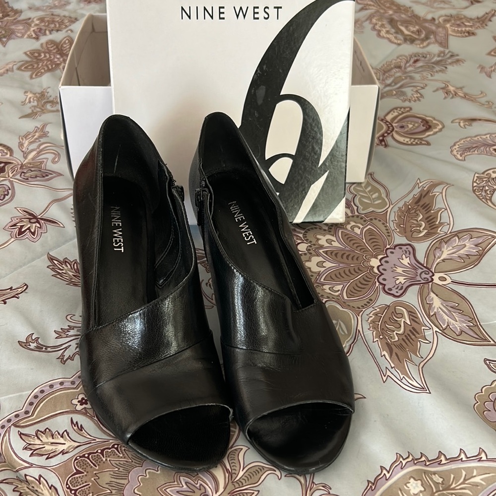 Nine West Side Zipper Open Toe Heel - image 1